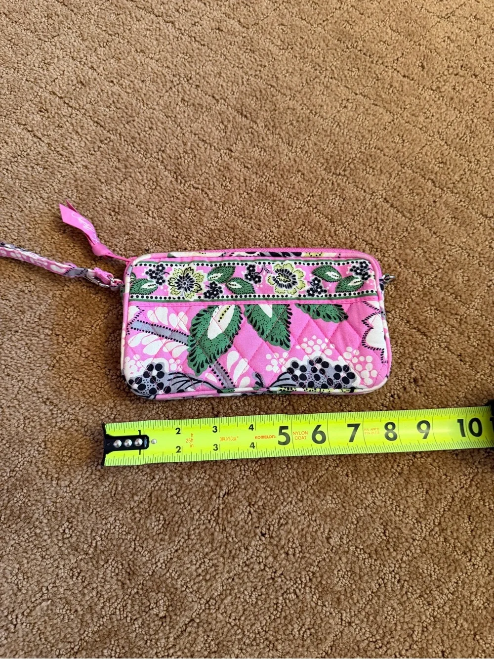 Vera Bradley Priscilla Pink Floral Quilted Cotton Zip Around Wristlet Wallet - Picture 3 of 5